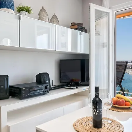Susana Beach Apartment In Malaga By Solaga Holiday Homes Extérieur photo